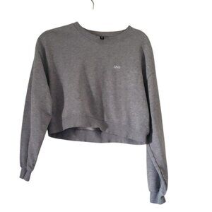 H&M Divided‎ Love Embroidered Gray Cropped Sweatshirt Casual Loungewear
